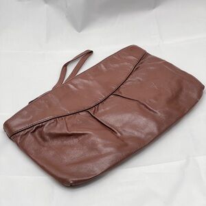 Vintage Unbranded Brown Leather Clutch/Wristlet - Made in Korea - AAA Zippers